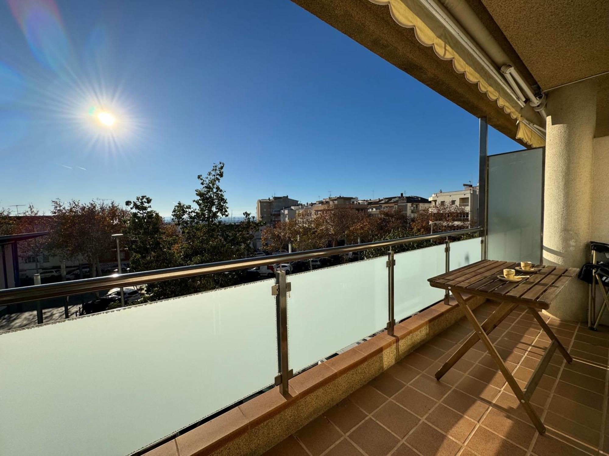 Piso En El Centro Con Vistas Al Mar Y Balcon Apartamento Roses Exterior foto